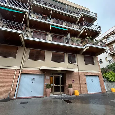 Perla Blu By Portofinovacanze Apartment Rapallo